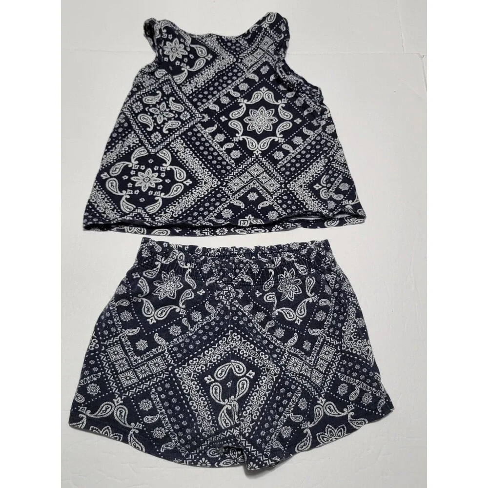 (#9) The Childer's Place Girl Blue / White Top & Shorts Outfit Toddler 2T